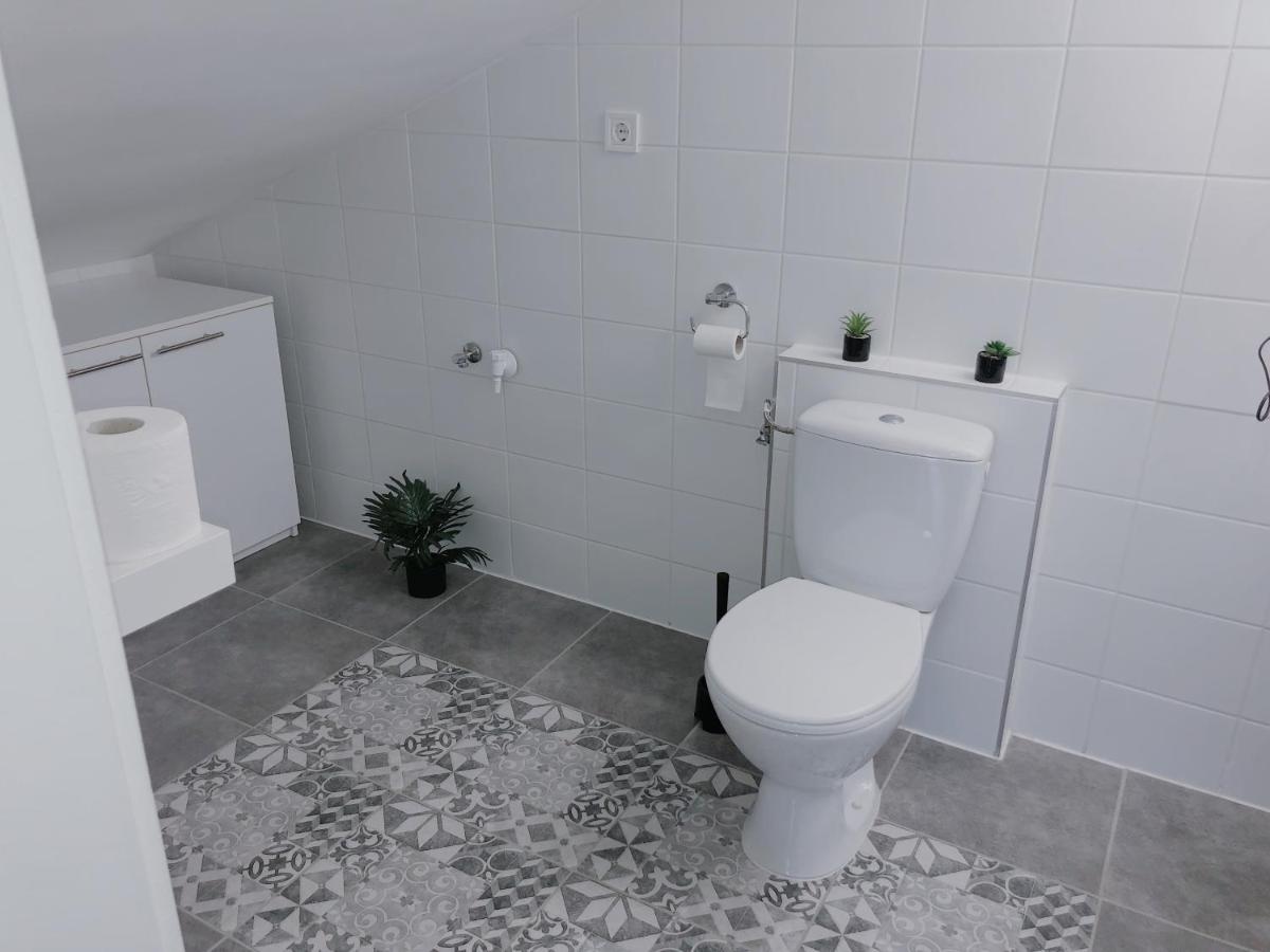 Tramini Apartmanok Эгер Экстерьер фото