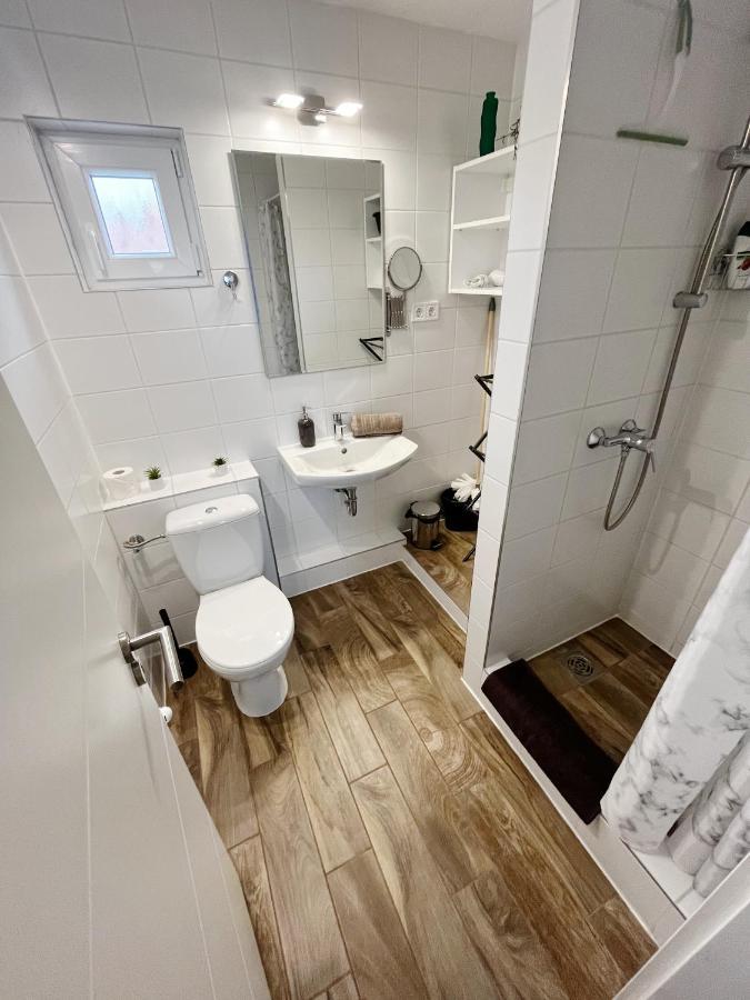 Tramini Apartmanok Эгер Экстерьер фото