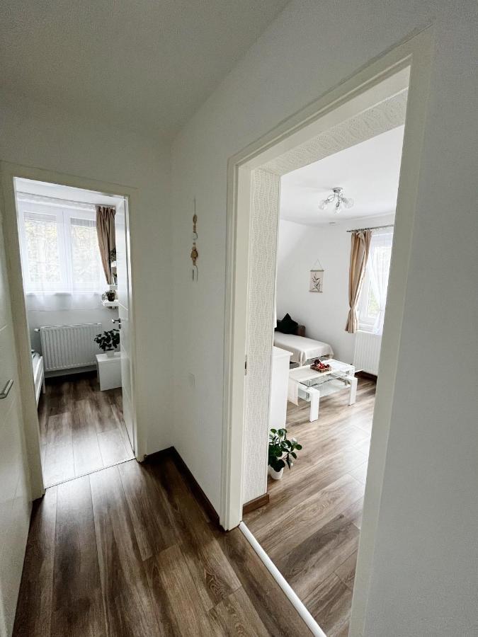Tramini Apartmanok Эгер Экстерьер фото